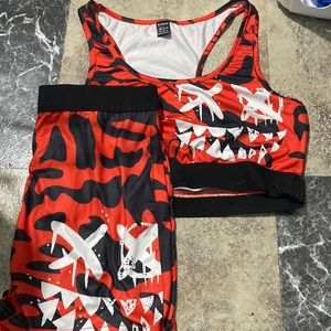 Stretchy outfit/ workout set
